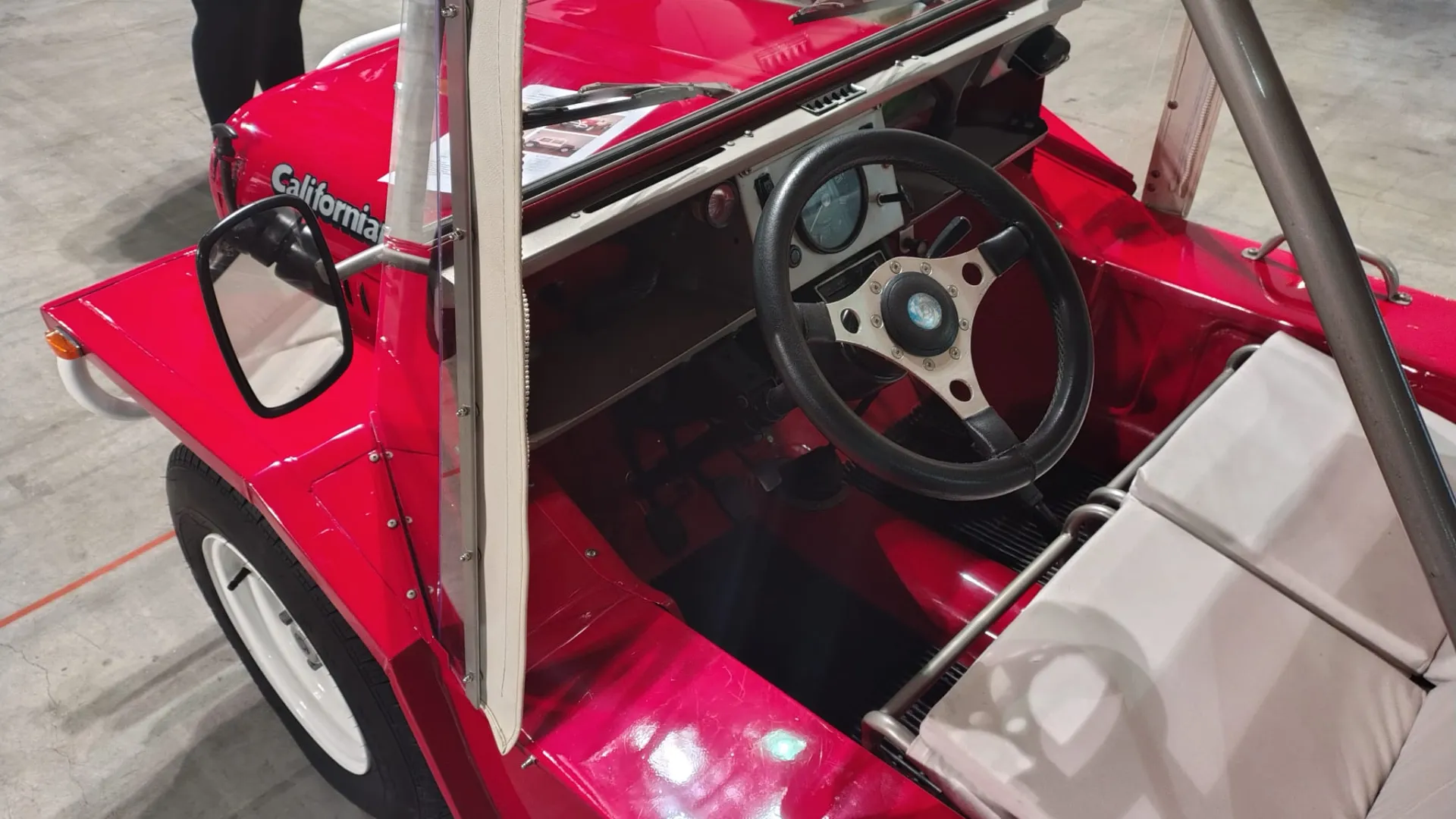 La Leyland trasferisce la produzione in Australia dove l'esercito locale apprezza il veicolo.