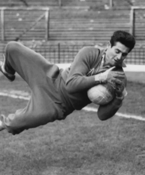 Lorenzo Buffon è morto, addio al leggendario portiere del Milan