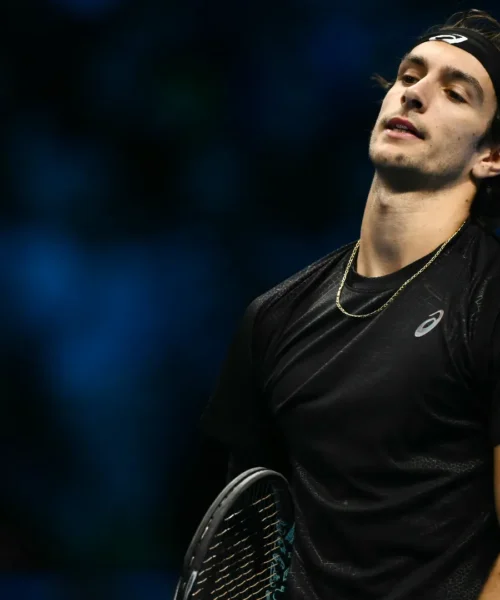 Lorenzo Musetti, esordio amaro alle ATP Finals: Fritz lo manda ko