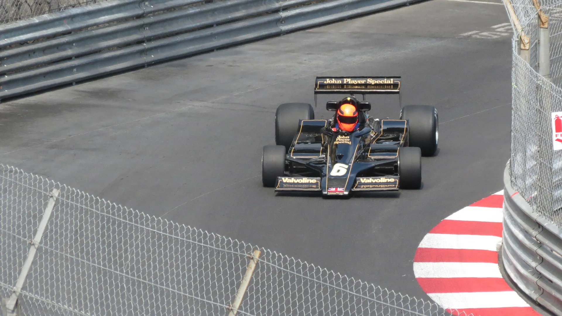 I progettisti si concentrano sulla parte posteriore per migliorare l'aerodinamica rispetto al modello precedente.