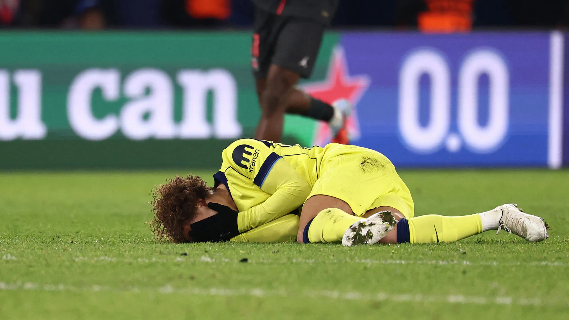 Già al Mondiale per Club Lucas Hernandez aveva commesso un fallo molto simile ai danni di Raphaël Guerreiro