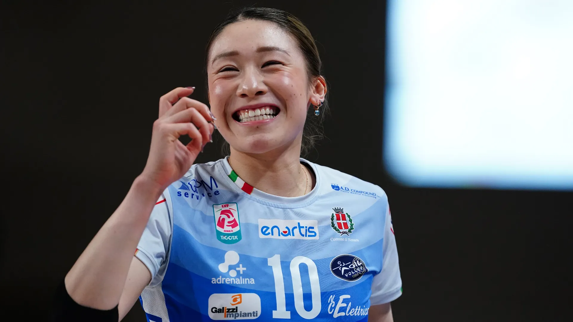 Dopo diverse stagioni in Giappone, nella stagione 2023-2024 si è trasferita in Italia
