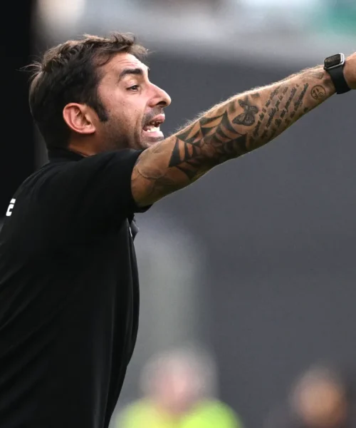 Serie C: la Torres esonera Michele Pazienza