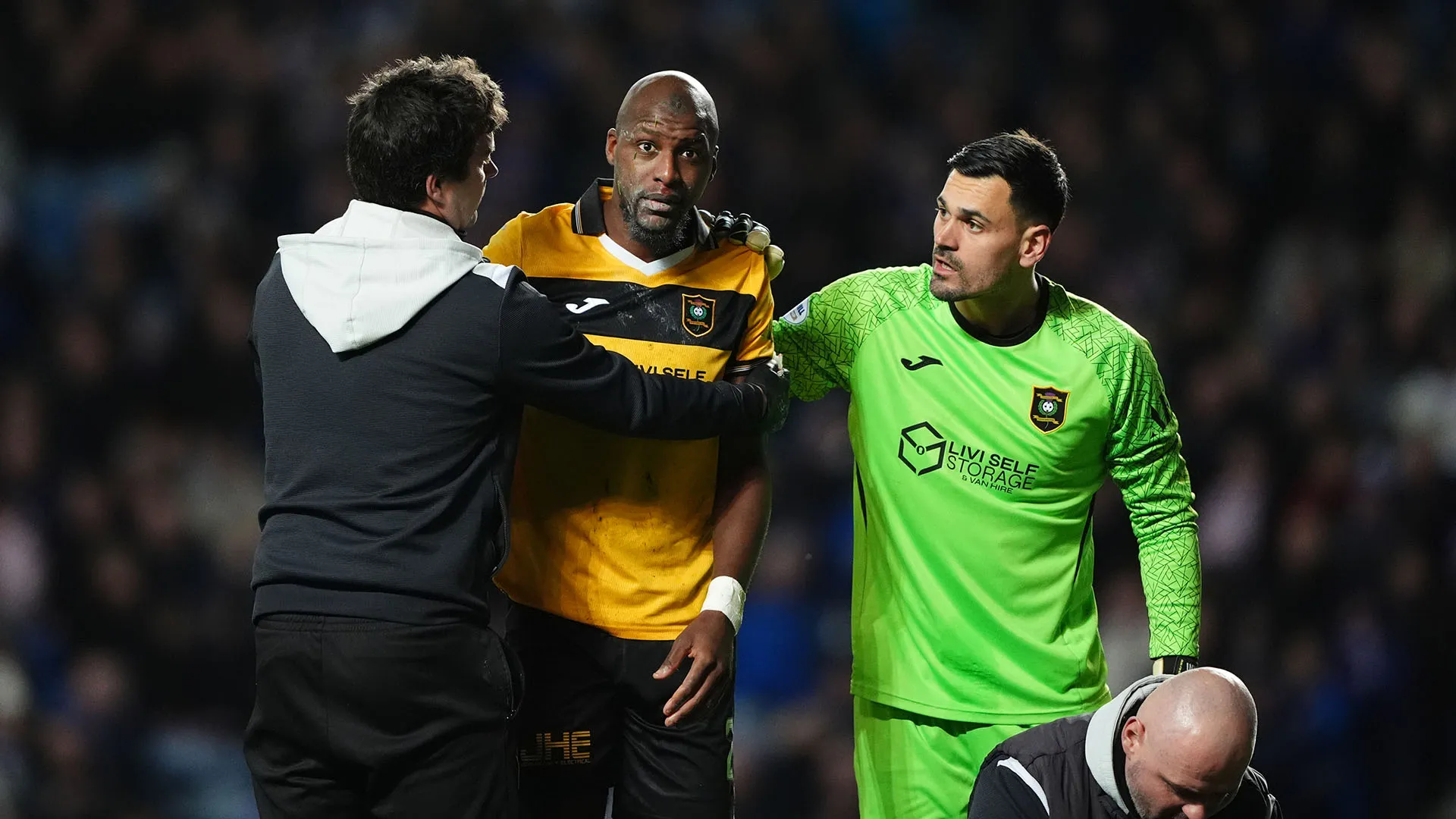 Sylla si è ripreso ma è sembrato molto scosso, disorientato