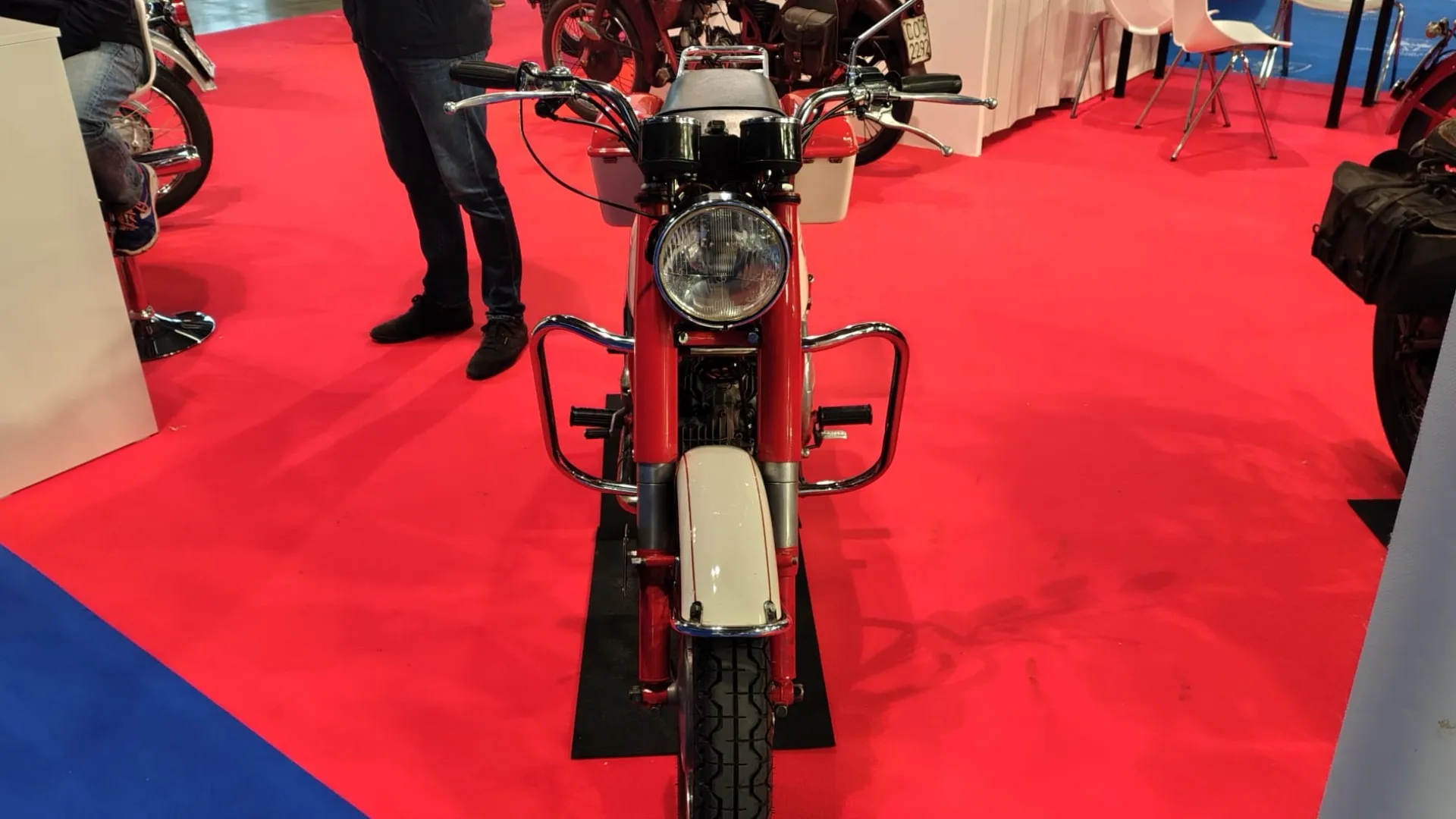 La versione del 1971 montava un motore monocilindrico da 499 cc a quattro tempi