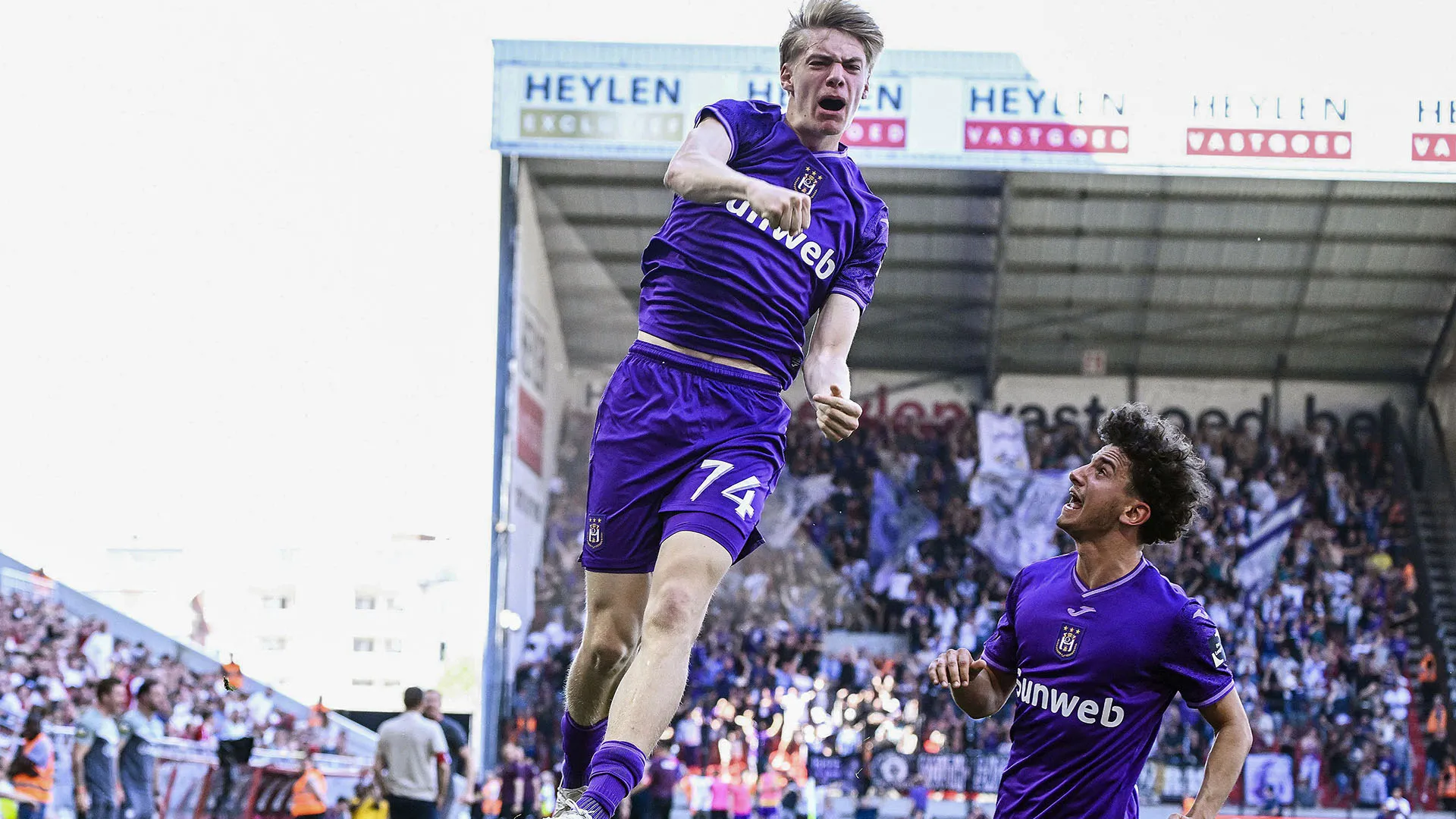 Finora ha collezionato 1 gol e 1 assist nella Jupiler Pro League
