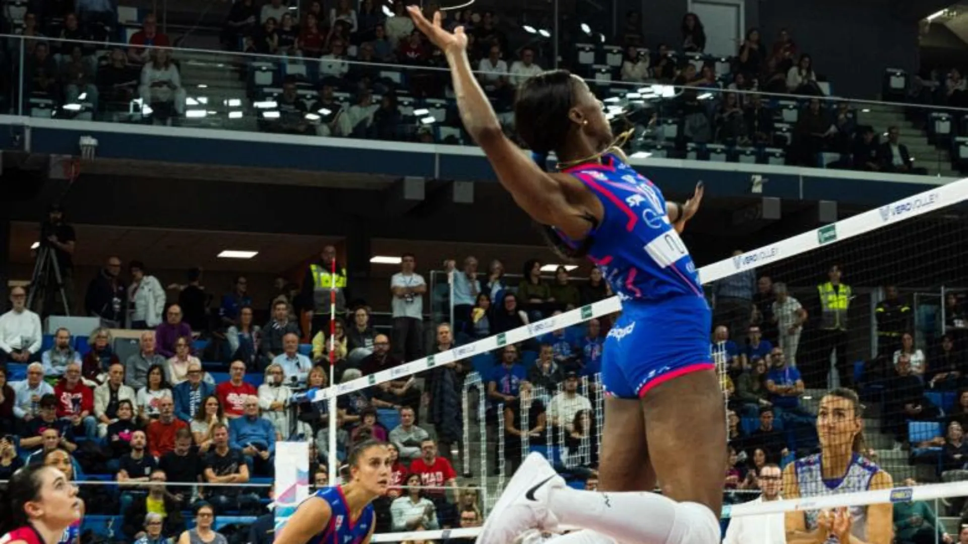 Il sindaco ha celebrato il primo trofeo nazionale della pallavolo milanese conquistato un mese fa.
