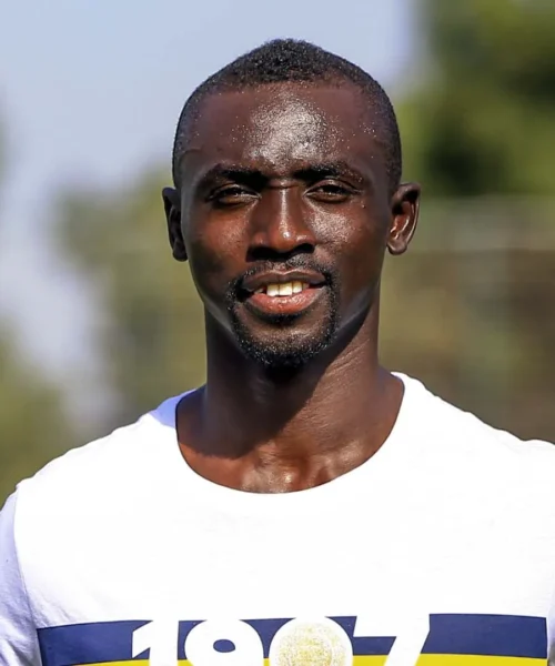 Papiss Cissé si stizzisce e segna 7 gol a quarant’anni