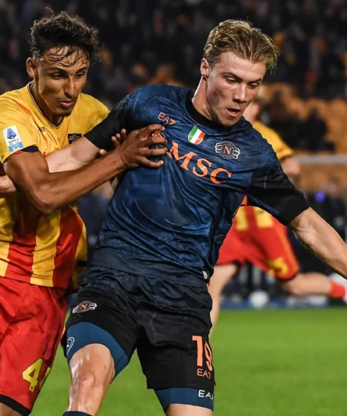 Mercato Milan, tentativo con il Lecce per Tiago Gabriel