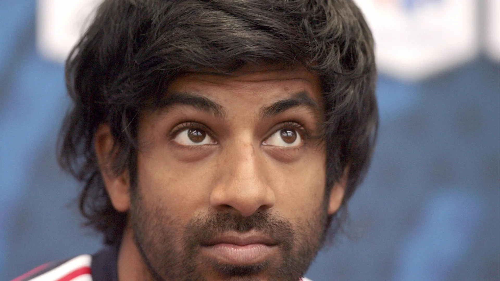 Successivamente si è trasferito al Livorno ma non ha mai giocato con gli amaranto 
