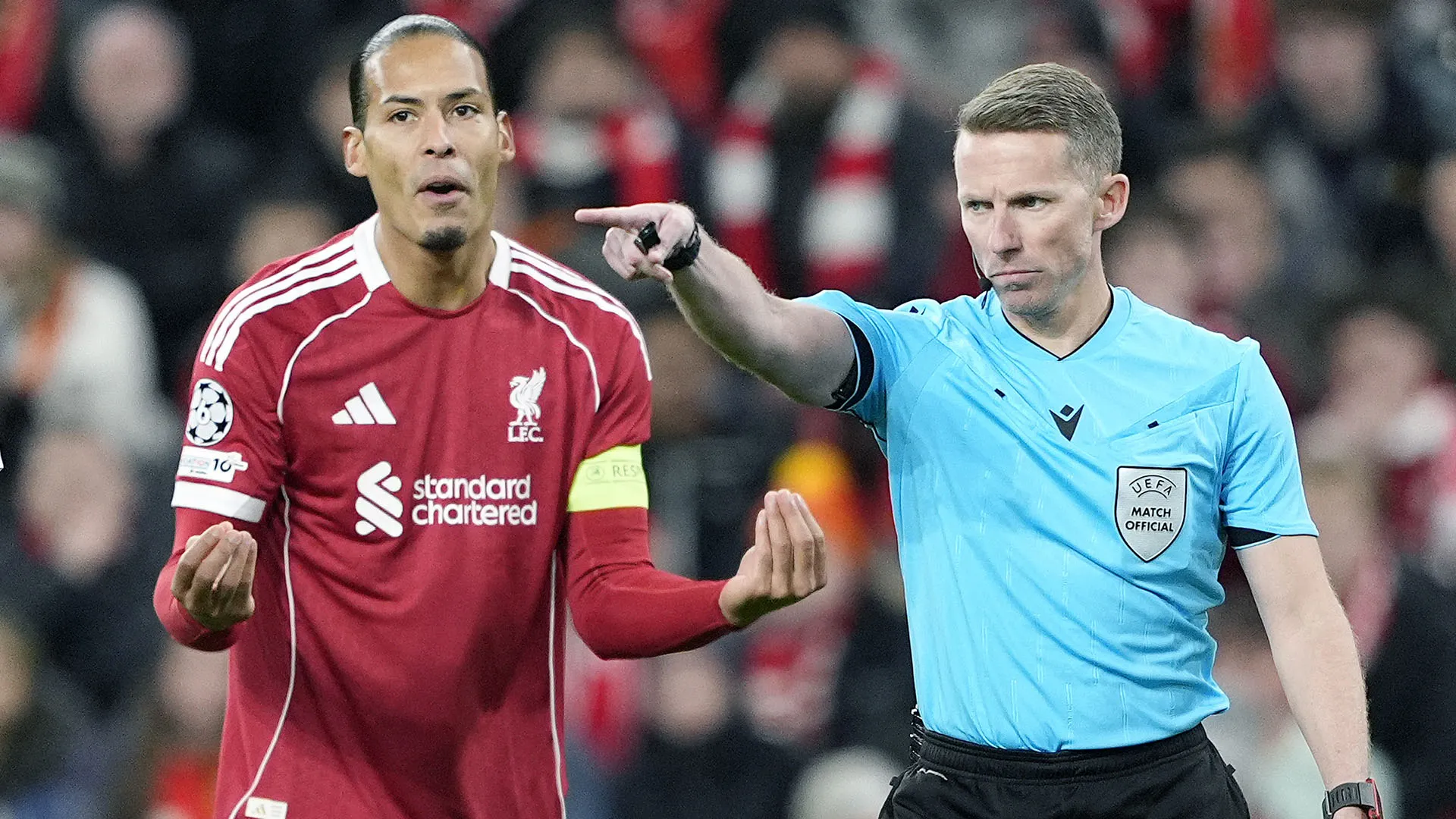 Si è coordinato malissimo e ha alzato la mano che ha impattato con il pallone
