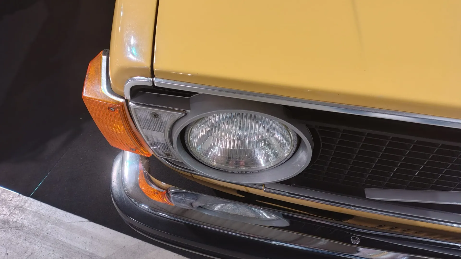 Nel 1971 la gamma si riorganizza in tre versioni: L, DL e GL con diversi livelli di allestimento.