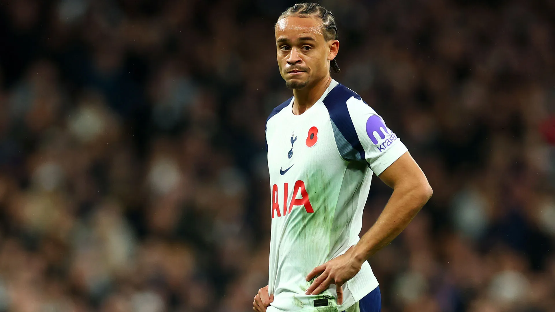 Nonostante l'esborso e nonostante le grandi qualità di Xavi Simons, il calciatore sta faticando tantissimo
