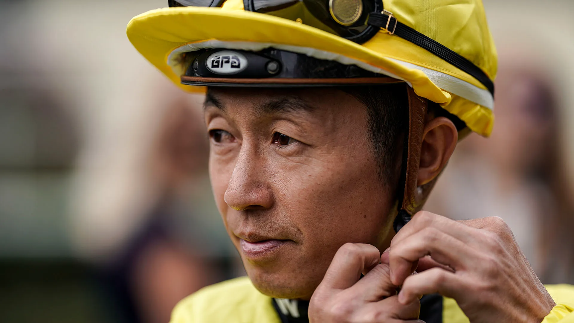 Yutaka Take (Equitazione): patrimonio netto 10 milioni di dollari. Uno dei più grandi cavalieri, detiene sette record assoluti in Giappone