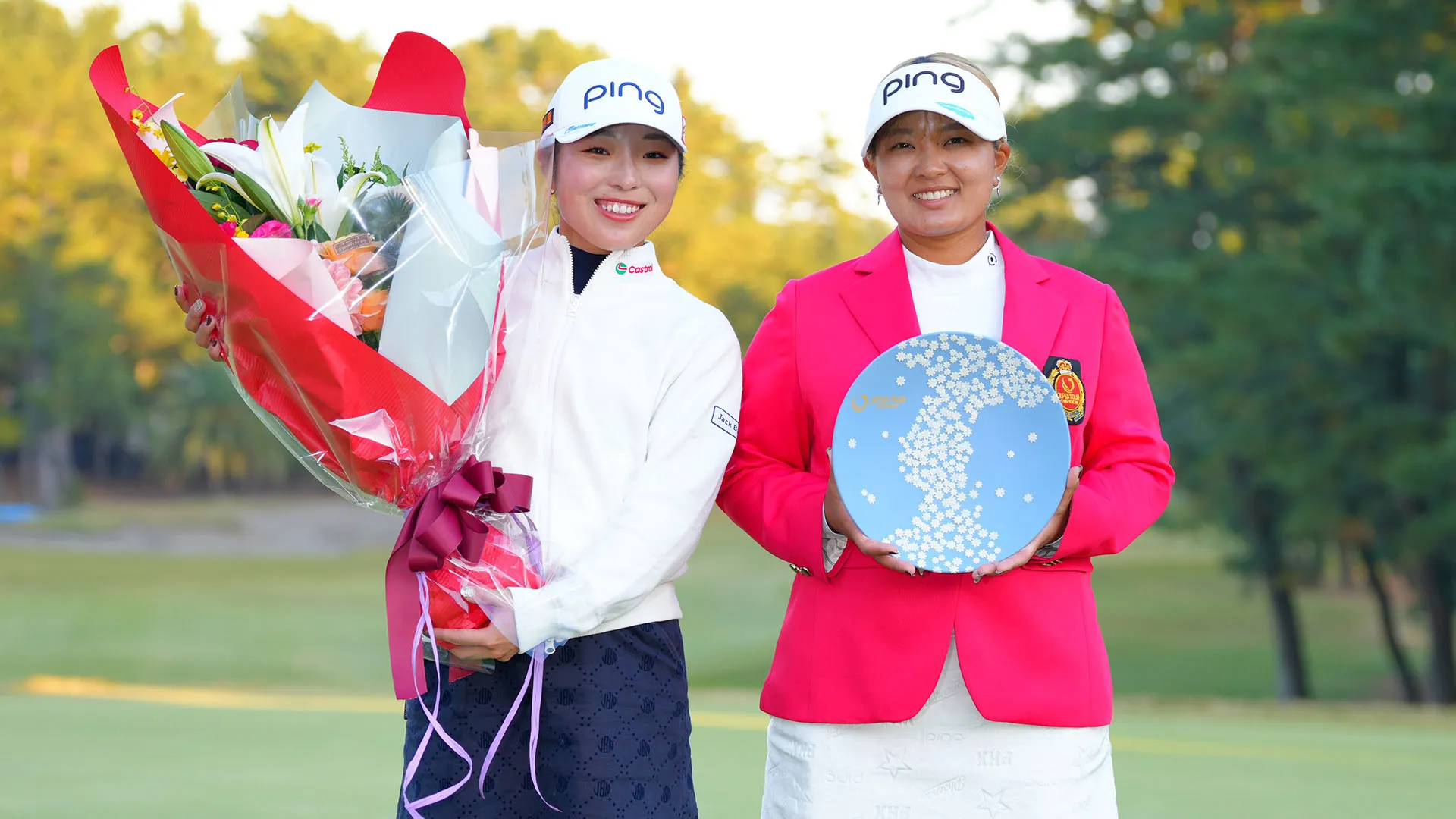 Con lei ha fatto festa anche Shuri Sakuma, la golfista leader in JLPGA al termine del 2025