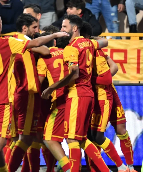 A Bari quarta vittoria consecutiva del Catanzaro