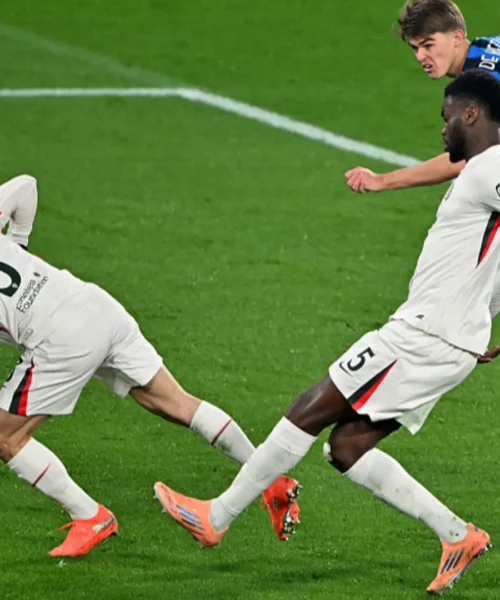 Inter, sconfitta di rigore e infortuni. L’Atalanta ribalta il Chelsea