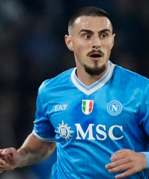 Mercato Napoli, Eljif Elmas parla chiaro sul suo futuro