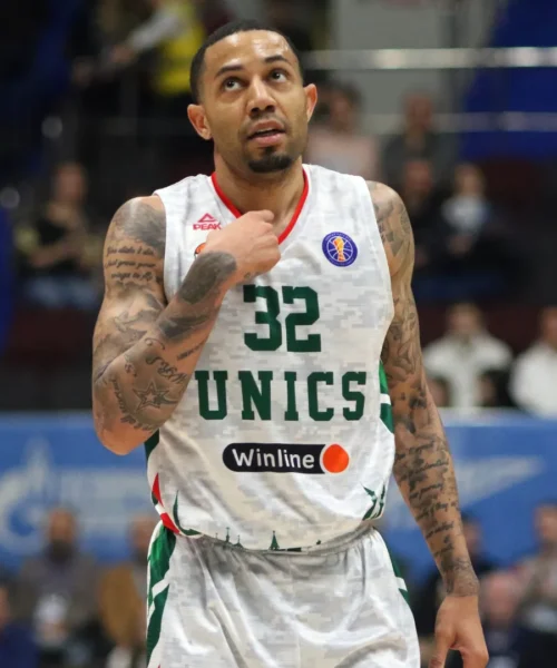 Cantù riporta in Italia Erick Green