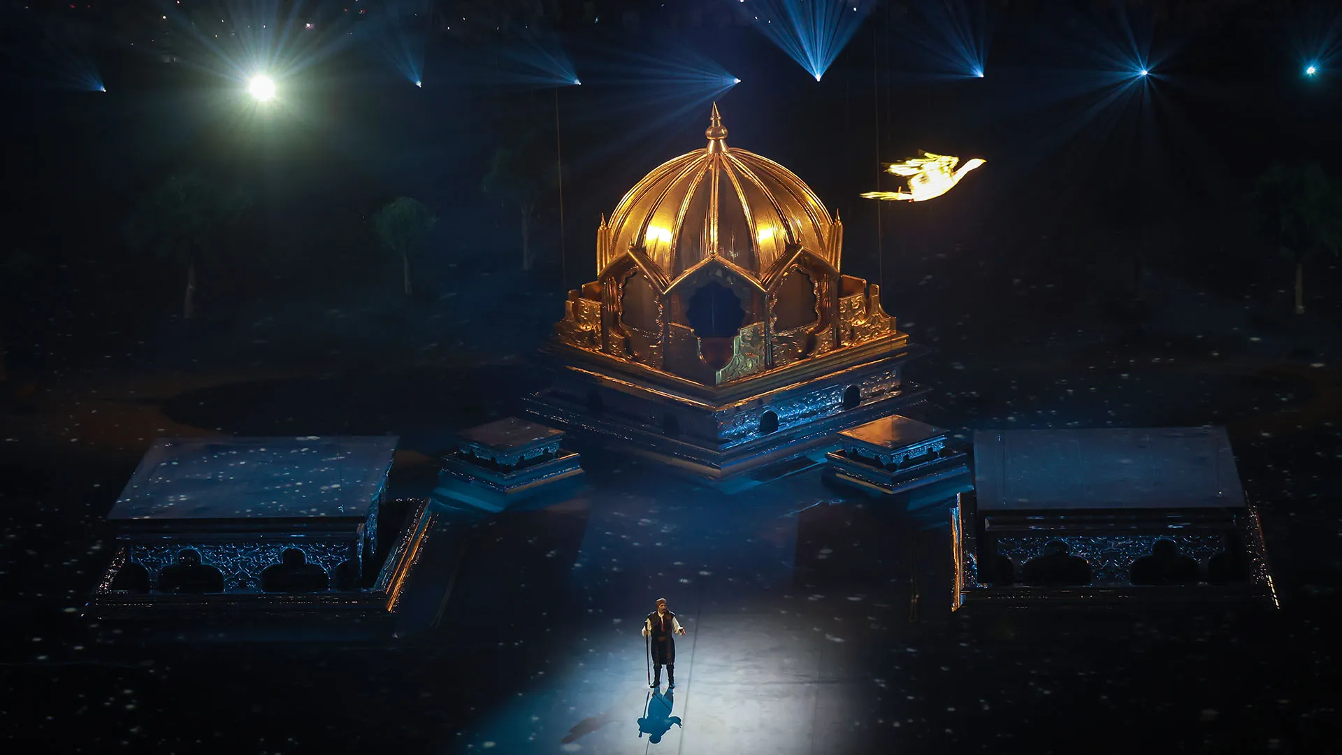 Lo spettacolo di apertura era incentrato sui temi dell'unità, del rinnovamento e della pace