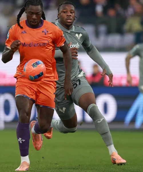 L’ex Fiorentina a valanga contro i gigliati: parole durissime