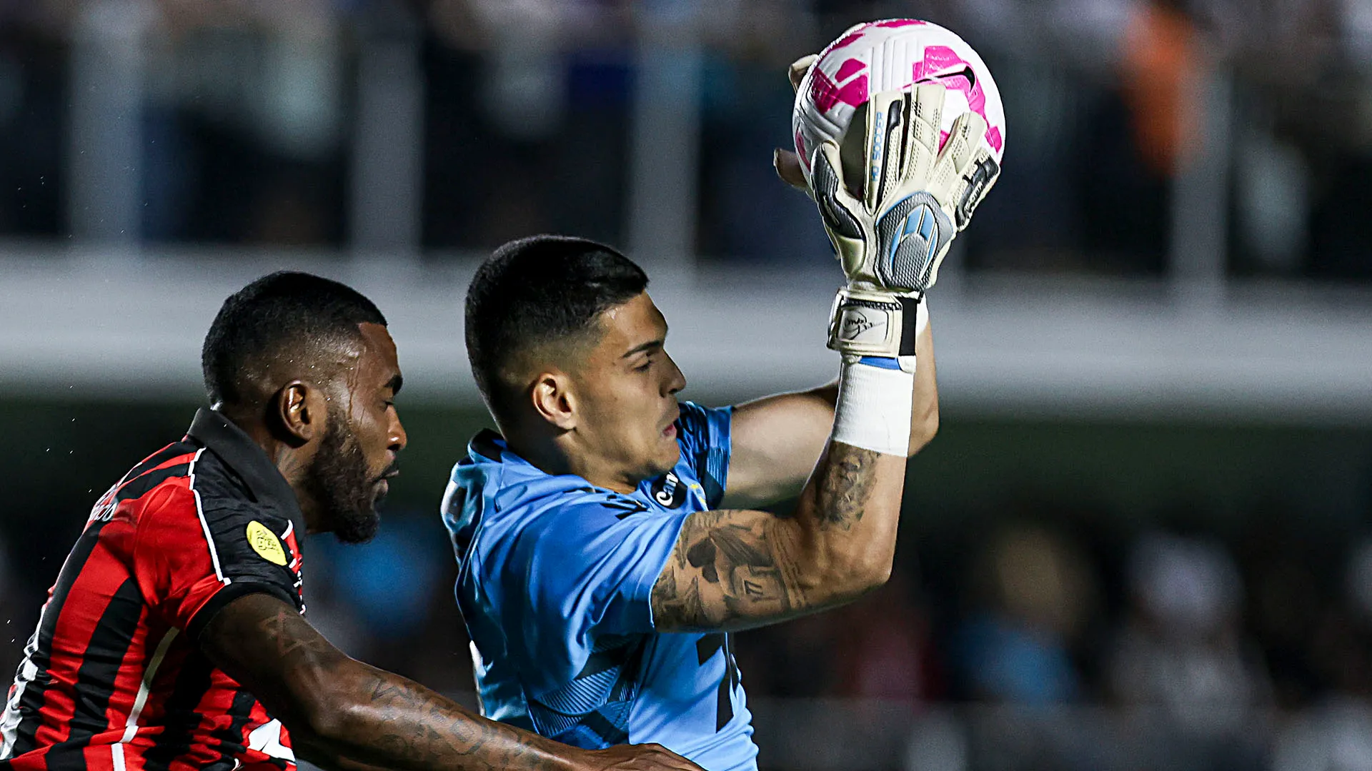 Arrivato nel Santos nel 2024, Brazao ha giocato nei cinque anni precedenti in Europa