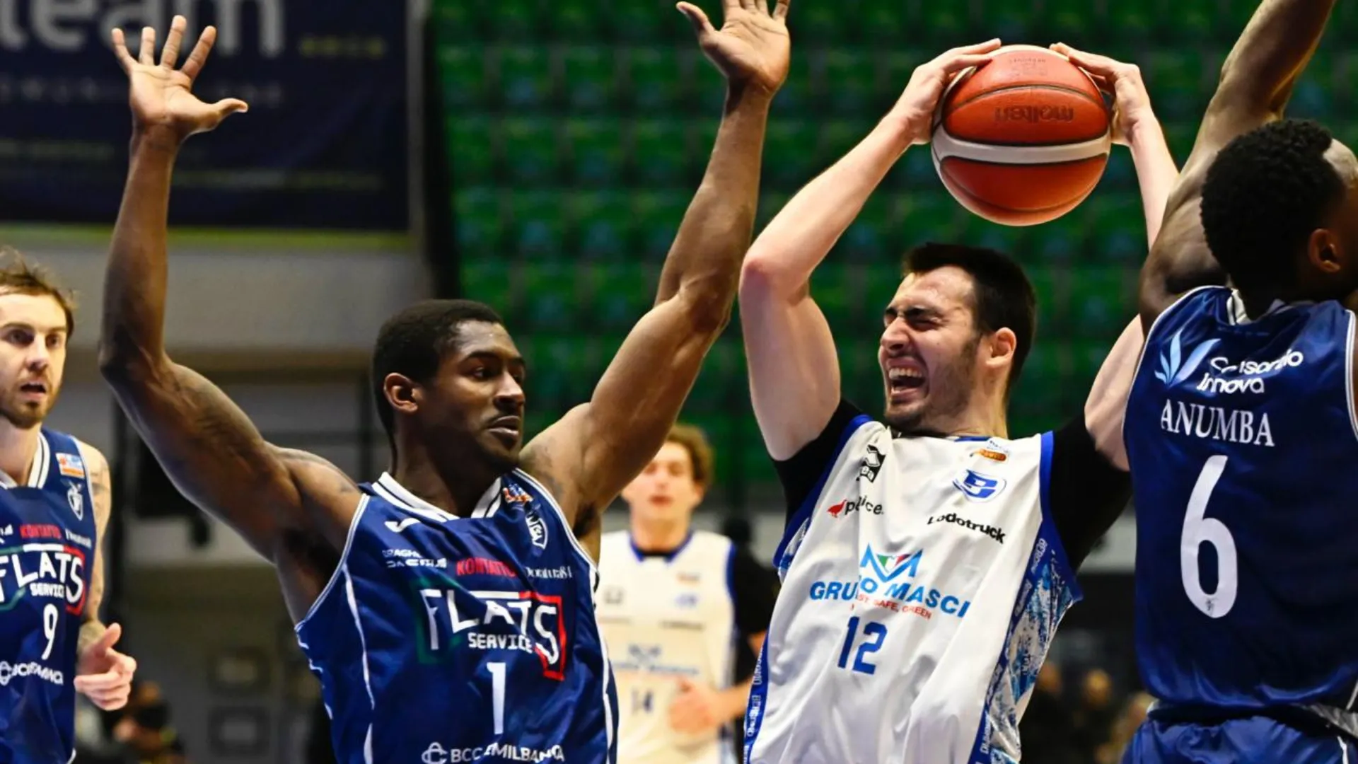 Poi gli orobici hanno piazzato una bomba dopo l'altra costruendo il gap decisivo