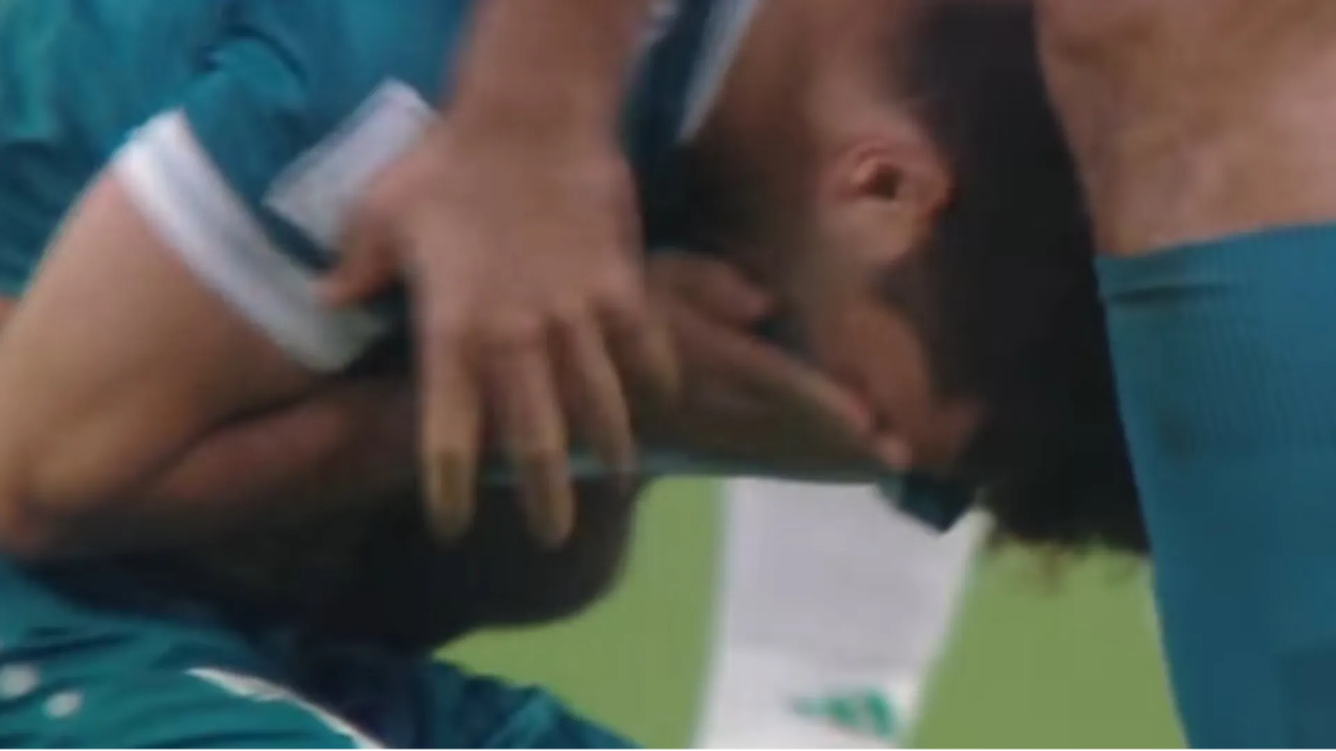 Alla fine l'Algeria ha trionfato per 2-0: gol di Tougai e autorete Natiq