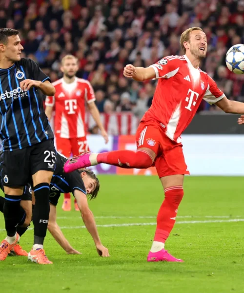 Nuova idea per la difesa, il Bayern Monaco guarda in Belgio: immagini