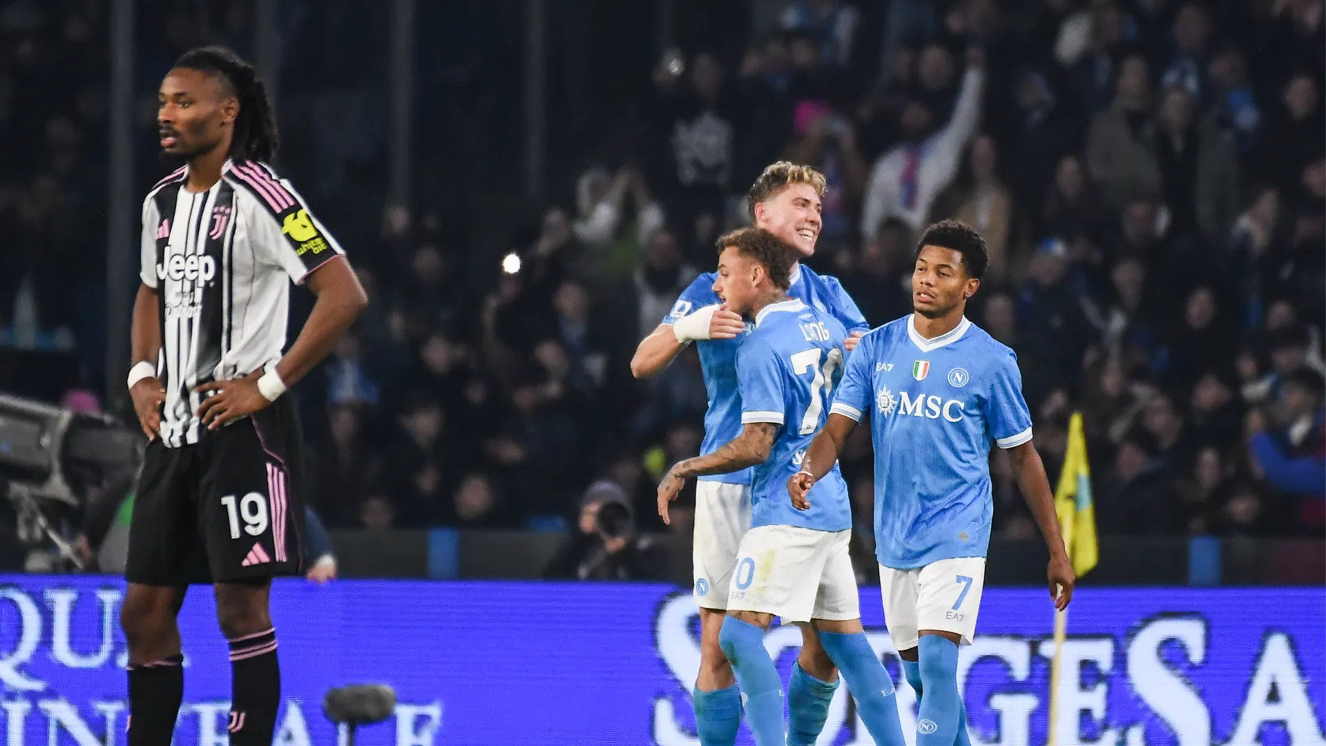 "Quella di oggi, per me da juventino malato come sono io e come lo sono tutti i nostri tifosi, non è più la “Juventus” né nei dirigenti né nella maggior parte dei giocatori"