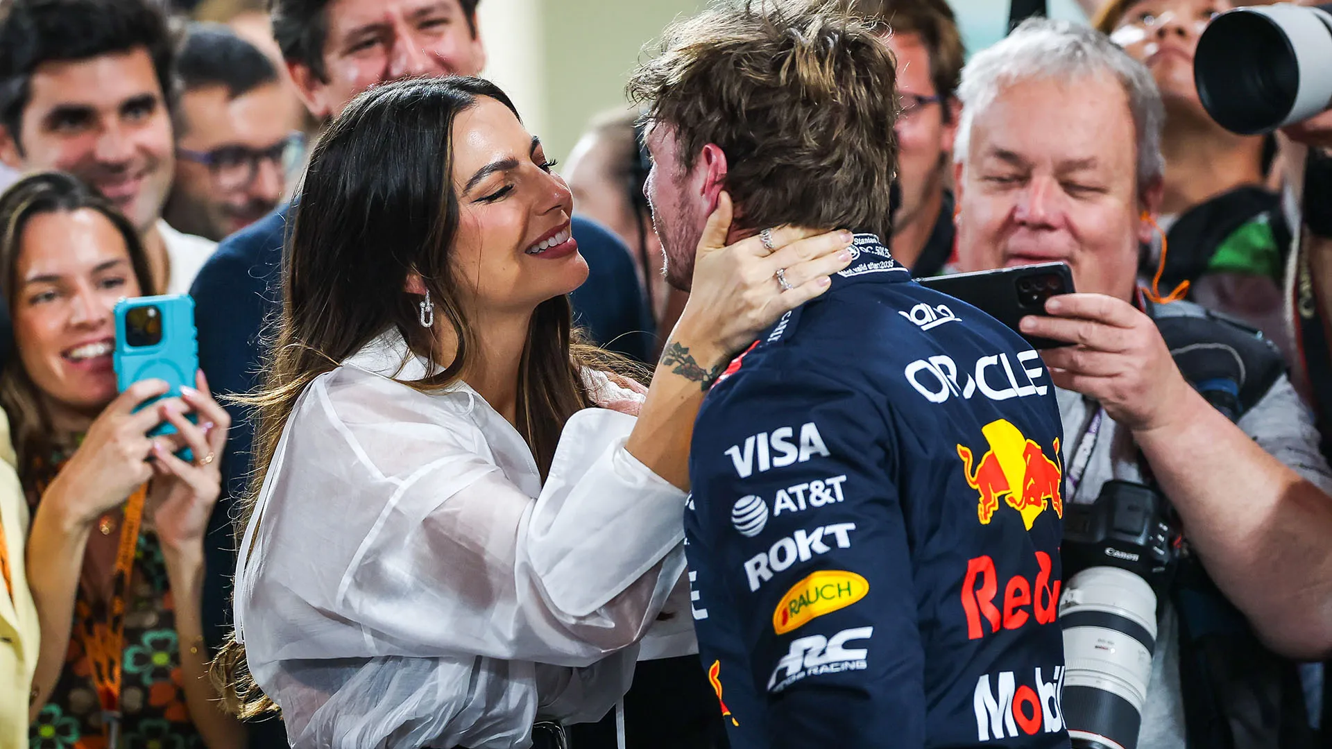 Il campione olandese della Red Bull ha sfiorato un'impresa storica con una rimonta clamorosa che però non si è conclusa positivamente
