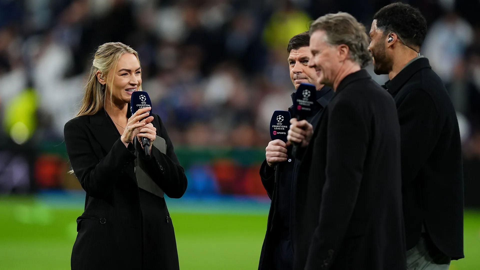 Graditissimo ritorno: al Santiago Bernabeu si è rivista la giornalista, tornata dopo il malore di qualche giorno fa
