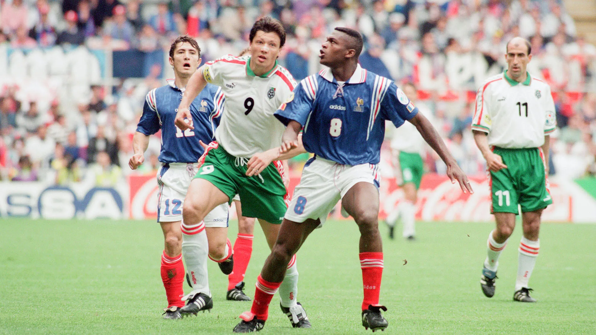 Penev già negli anni '90 aveva dovuto lottare contro un cancro mentre giocava per il Valencia