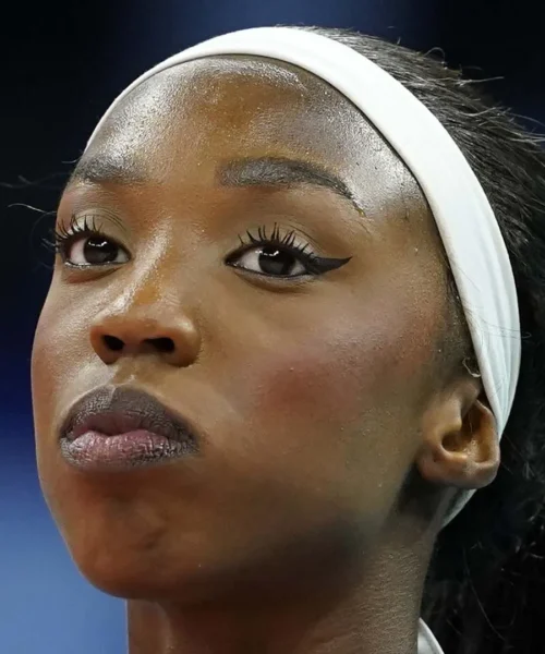 Adhu Malual denuncia squallidi insulti razzisti in Piemonte