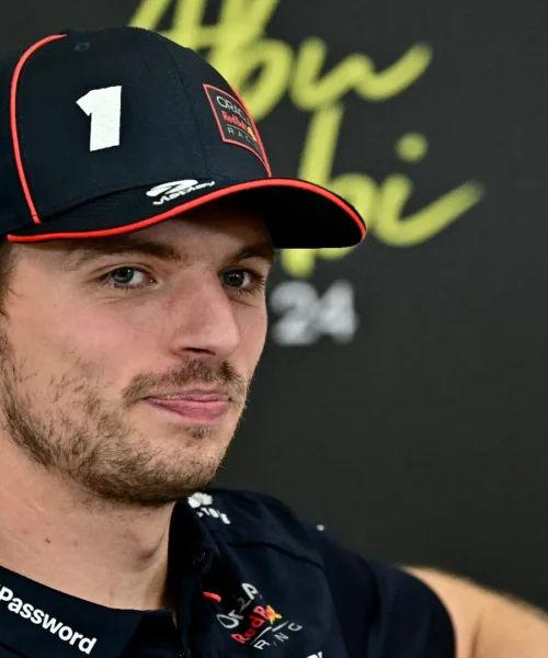 GP Abu Dhabi, Max Verstappen estremamente rilassato