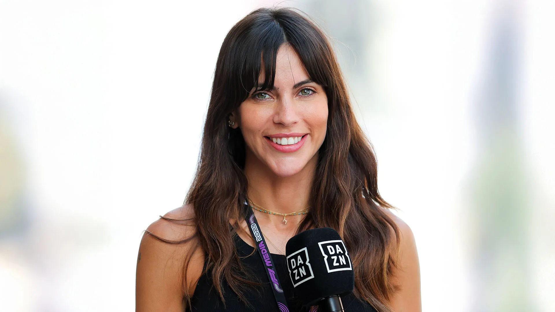 In passato era sposata con il calciatore spagnolo Marc Bartra, prima del divorzio avvenuto nel 2022