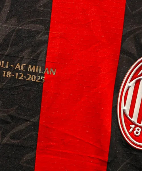 Milan, il dettaglio che non è passato inosservato nella sconfitta col Napoli: le foto