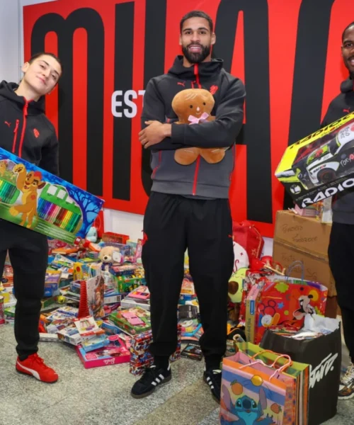 Milan, festa di Natale per le giovanili: a San Siro anche la prima squadra maschile e quella femminile