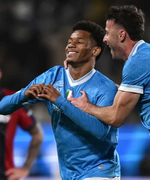 David Neres abbatte il Bologna, il Napoli vince la Supercoppa