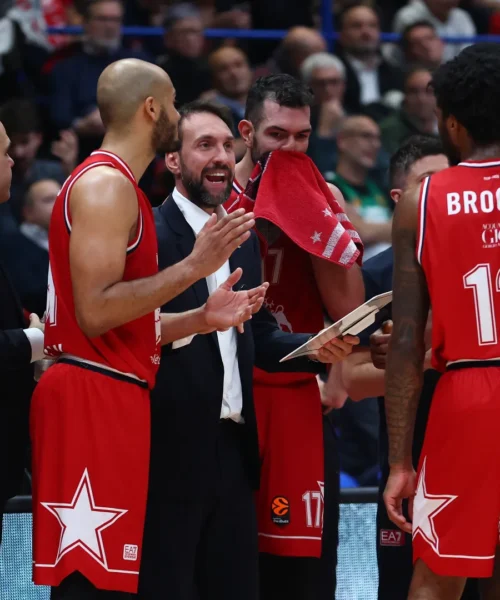 Eurolega, grande vittoria di Milano con il Panathinaikos. Peppe Poeta: “La squadra si diverte”