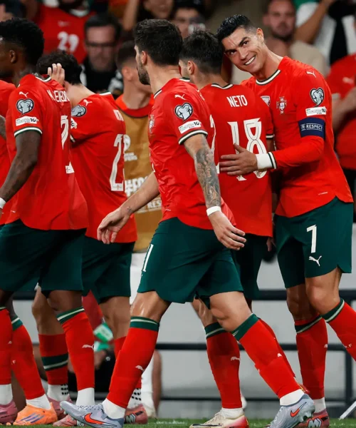 Contatti in corso: il Bayern Monaco vuole il fortissimo calciatore gratis. Immagini