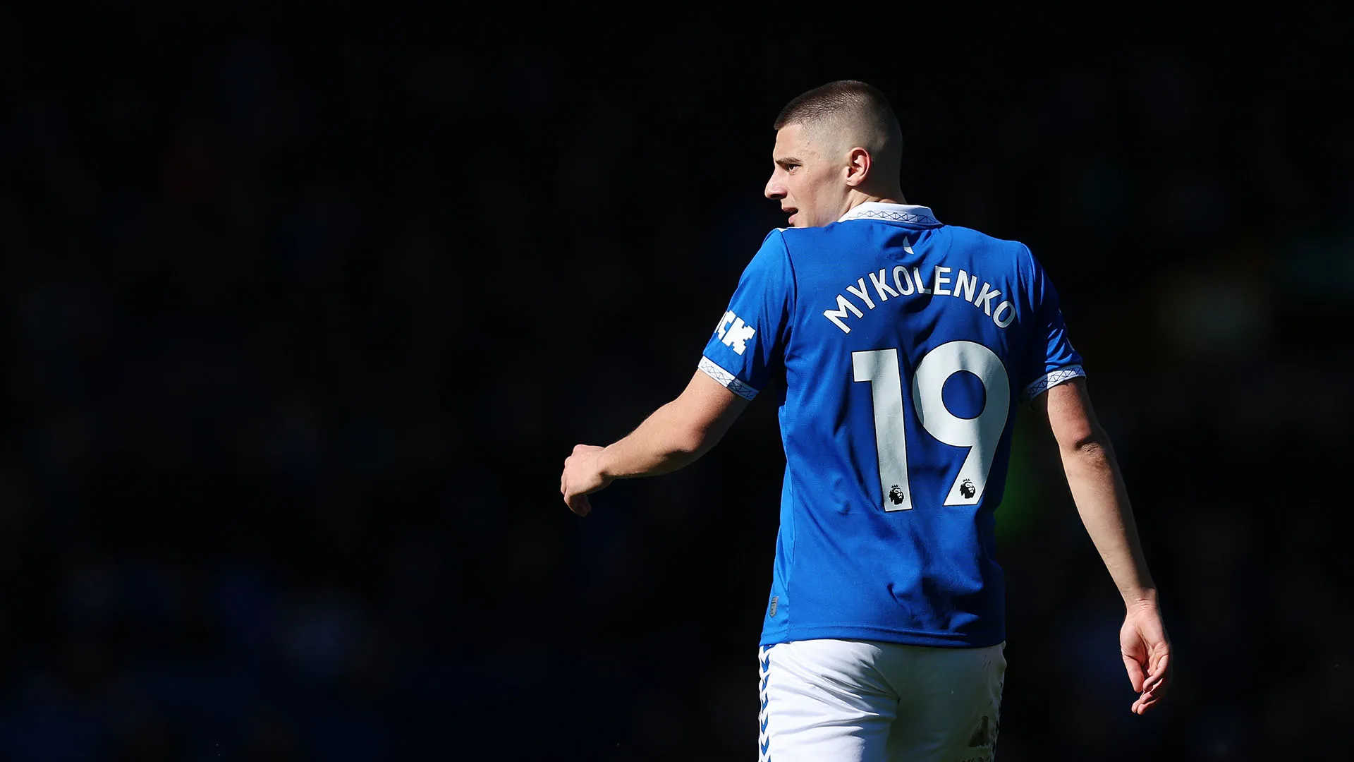 Tra i campioni attenzionati da Max Eberl c'è anche Vitaliy Mykolenko, ucraino in scadenza di contratto con l'Everton
