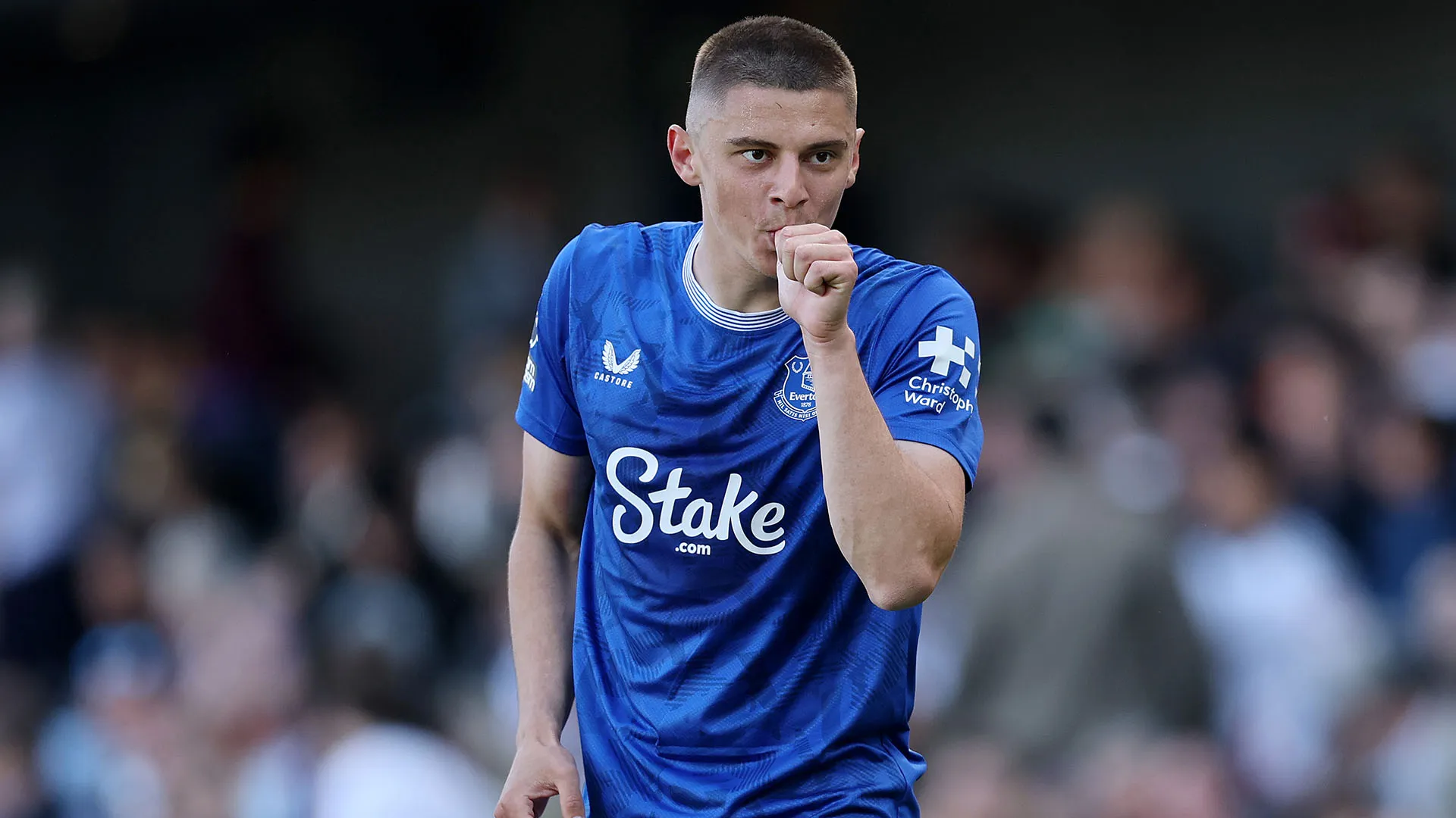 I Toffees hanno già avuto alcuni colloqui con lui per convincerlo a rinnovare ma non c'è ancora l'intesa definitiva
