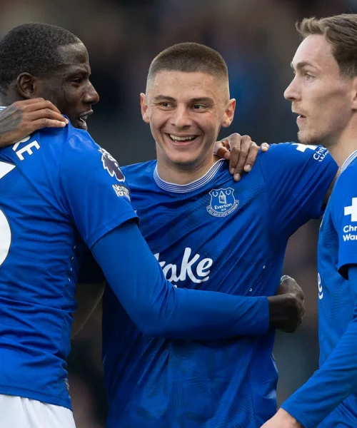 Bayern Monaco, il nuovo terzino arriva gratis: le immagini