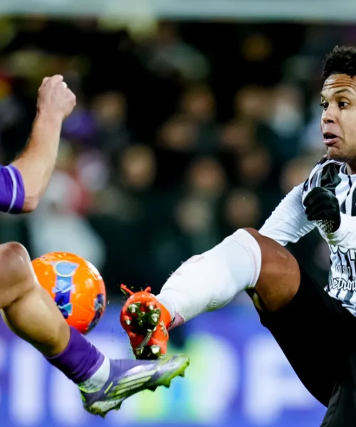 Mercato Roma, c’è il deluso Albert Gudmundsson per sistemare l’attacco