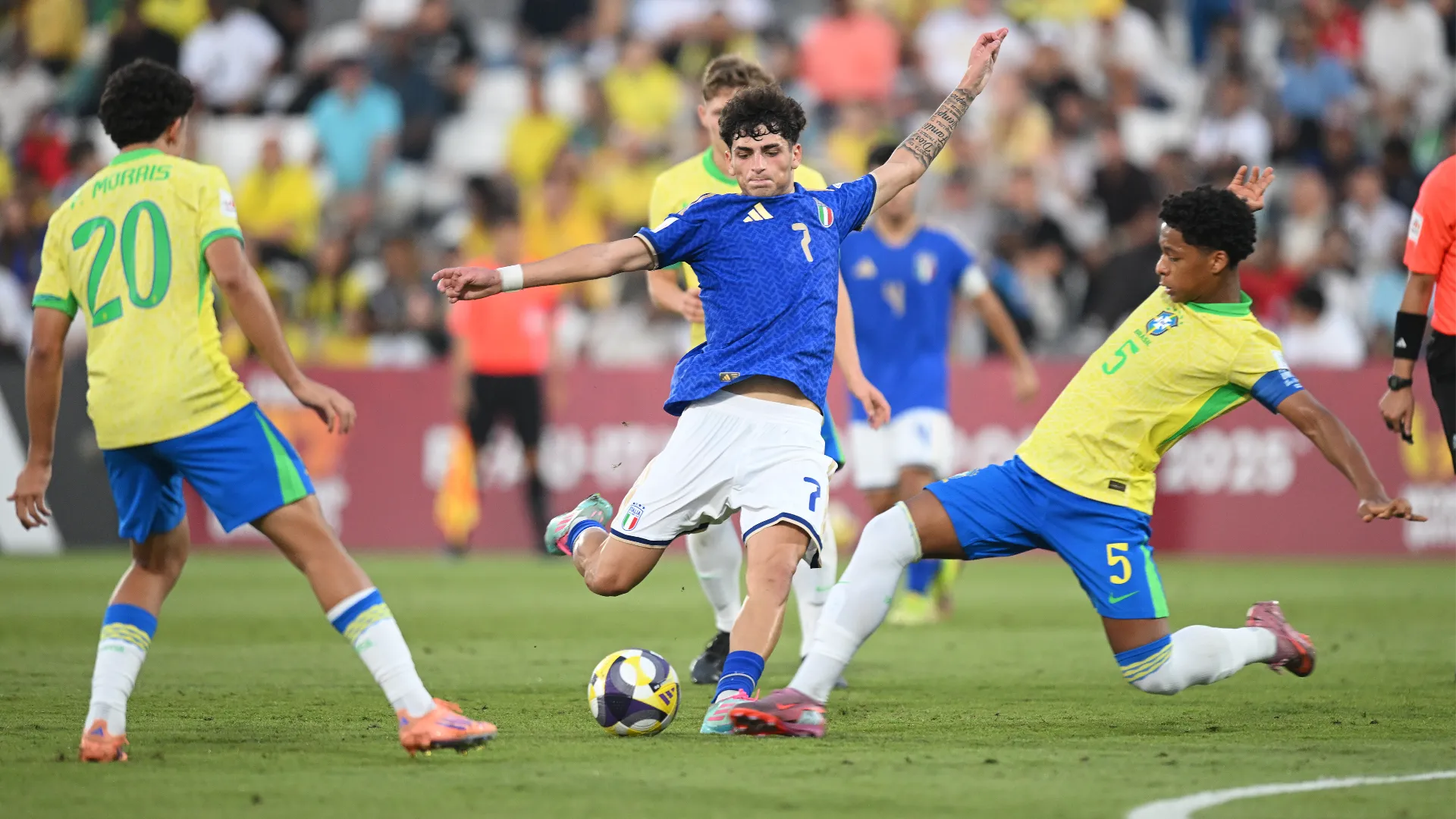 E' uno dei talenti più luminosi che ha prodotto il Brasile negli ultimi anni