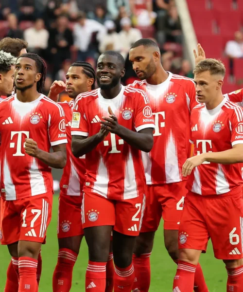 Bayern Monaco: priorità ai contratti di due stelle prima del Mondiale 2026