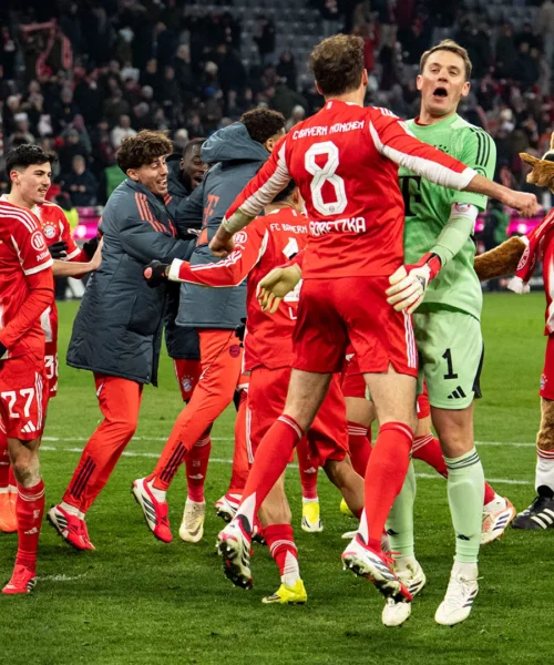 A Liverpool si pentono per aver ceduto la stella al Bayern: “L’errore più grande”