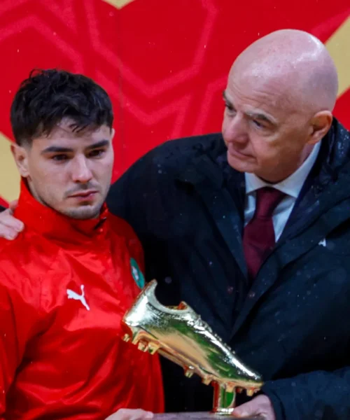 Insultato dai compagni, sospettato per il rigore: le foto di Brahim Diaz distrutto