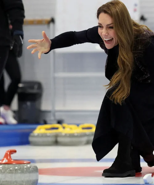 La Gran Bretagna ha una principessa nella squadra di curling. Foto